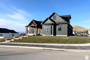 1087 E 160 N, Hyde Park, UT 84318 - Photo 1