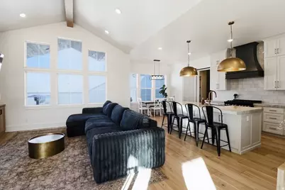 1087 E 160 N, Hyde Park, UT 84318 - Photo 9