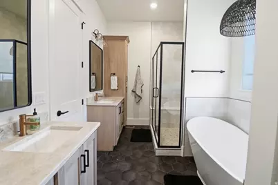 1087 E 160 N, Hyde Park, UT 84318 - Photo 13