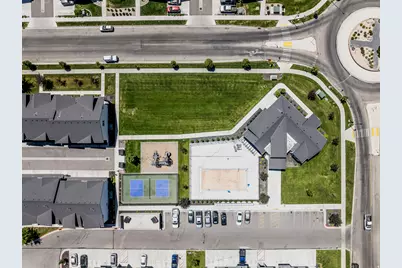 475 W 60 S #L304, Providence, UT 84332 - Photo 17