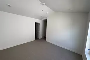 1056 W Audrey Ln, Woods Cross, UT 84087 - Photo 7