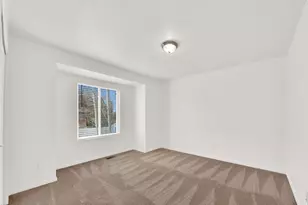 5061 S 3500 W, Roy, UT 84067 - Photo 15