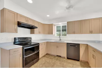 5061 S 3500 W, Roy, UT 84067 - Photo 7