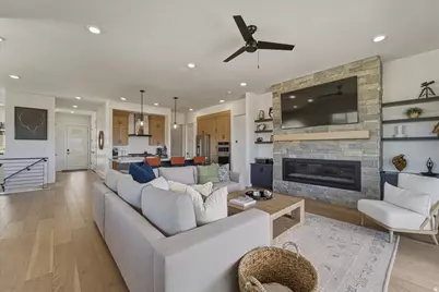 11451 N Sailwater Ln, Hideout, UT 84036 - Photo 9