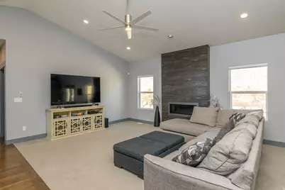 2891 E Sunset Dr, Eagle Mountain, UT 84005 - Photo 5