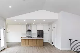 735 E 2750 N, North Ogden, UT 84414 - Photo 5