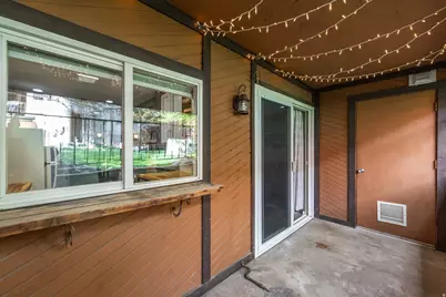 2432 S Elizabeth St E #2, Salt Lake City, UT 84106 - Photo 11