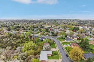 2826 E Brinton Circle, Layton, UT 84040 - Photo 47