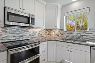 2960 S Adams Garden Cv E, South Salt Lake, UT 84106 - Photo 5