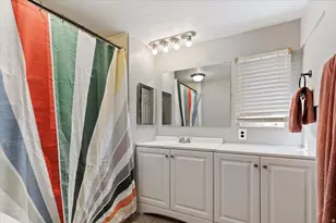 2600 N Hill Field Rd, Layton, UT 84041 - Photo 15