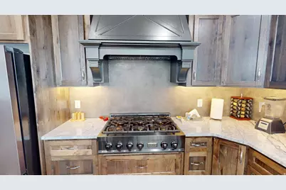 1073 N Titan Dr, Lehi, UT 84043 - Photo 13