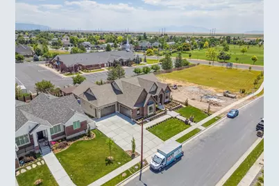 1649 W Pheasant Meadow Dr, Kaysville, UT 84037 - Photo 55