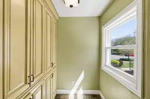 926 S Greenwood Terrace E, Salt Lake City, UT 84105 - Photo 17