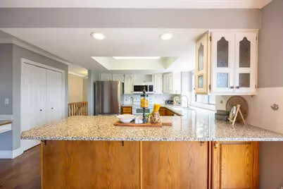 2612 E Antelope Dr, Layton, UT 84040 - Photo 5