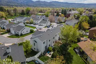 499 N 200 W, Bountiful, UT 84010 - Photo 33