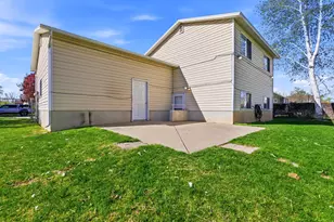 2144 W 1275 N, Layton, UT 84041 - Photo 17