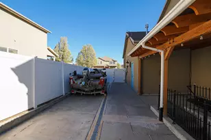 7093 W Klorissa Pl, Herriman, UT 84096 - Photo 13