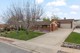 637 Cherrywood Rd, Kaysville, UT 84037 - Photo 3
