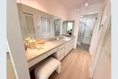 1525 E Waterbury Dr #D, Murray, UT 84121 - Photo 5