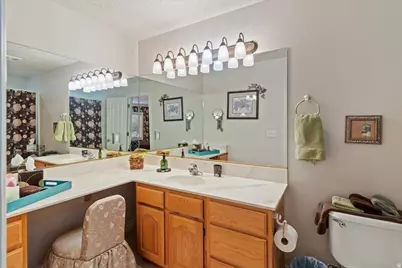 960 E Par Three Cir, Fruit Heights, UT 84037 - Photo 27