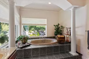 960 E Par Three Circle, Fruit Heights, UT 84037 - Photo 17