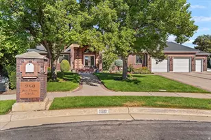 960 E Par Three Circle, Fruit Heights, UT 84037 - Photo 1