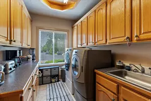 960 E Par Three Circle, Fruit Heights, UT 84037 - Photo 21