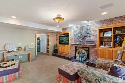 960 E Par Three Cir, Fruit Heights, UT 84037 - Photo 23