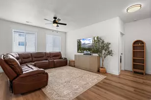 252 W 800 S, Willard, UT 84340 - Photo 7