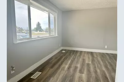 235 W 200 S, Vernal, UT 84078 - Photo 5