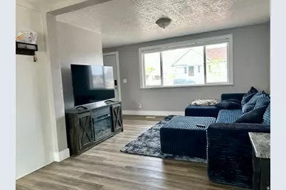 235 W 200 S, Vernal, UT 84078 - Photo 5