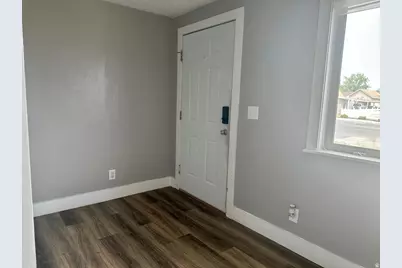 235 W 200 S, Vernal, UT 84078 - Photo 3