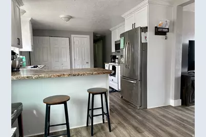 235 W 200 S, Vernal, UT 84078 - Photo 9