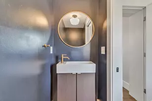 457 N C St E, Salt Lake City, UT 84103 - Photo 9