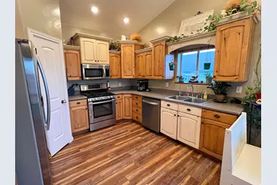 78 E 1875 S, Roosevelt, UT 84066 - Photo 9