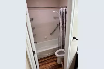 635 E Williamsburg Park Cir S, Sandy, UT 84070 - Photo 3