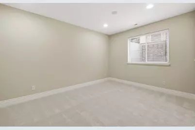 1842 E Peyton Ct, Holladay, UT 84117 - Photo 23