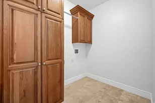 1842 E Peyton Ct, Holladay, UT 84117 - Photo 19