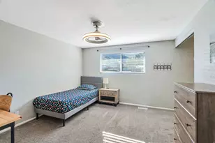 1025 E Grove Dr, Pleasant Grove, UT 84062 - Photo 17