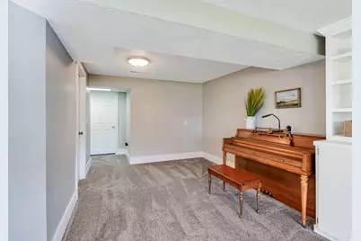 1025 E Grove Dr, Pleasant Grove, UT 84062 - Photo 21