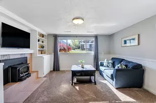 1025 E Grove Dr, Pleasant Grove, UT 84062 - Photo 19