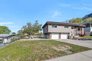 1025 E Grove Dr, Pleasant Grove, UT 84062 - Photo 3