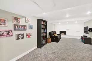 1861 E Severn Dr S, Holladay, UT 84124 - Photo 13