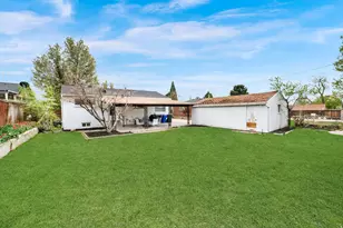 1861 E Severn Dr S, Holladay, UT 84124 - Photo 19