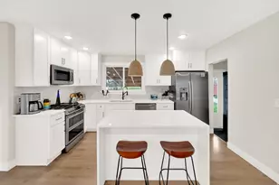 1861 E Severn Dr S, Holladay, UT 84124 - Photo 5