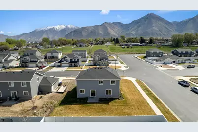 215 N 250 E, Salem, UT 84653 - Photo 33