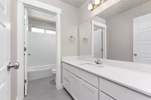 215 N 250 E, Salem, UT 84653 - Photo 23