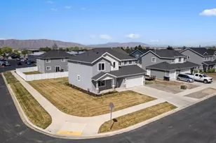 215 N 250 E, Salem, UT 84653 - Photo 29