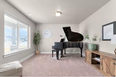 215 N 250 E, Salem, UT 84653 - Photo 15