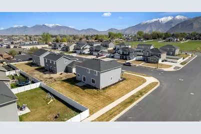 215 N 250 E, Salem, UT 84653 - Photo 9